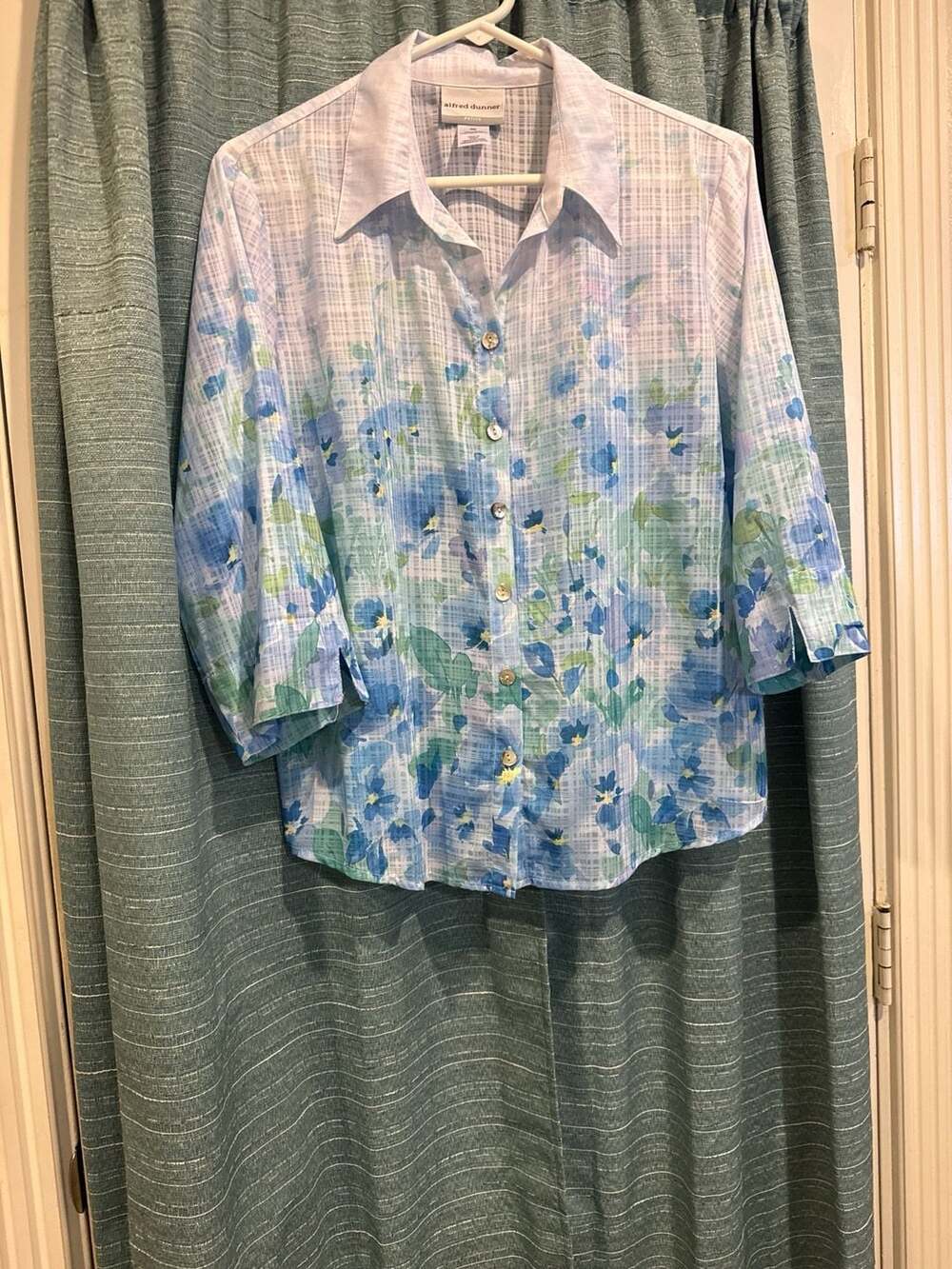 Alfred Dunner Blue Floral 3/4 Sleeve Button Up Shirt Coverup For Tank Top. PMed